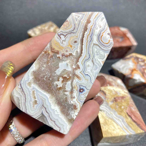 Mexico Lace Agate Tower